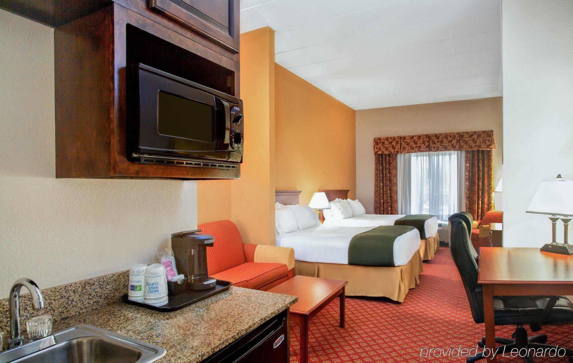Holiday Inn Express Hotel & Suites Inverness By Ihg Lecanto Dış mekan fotoğraf