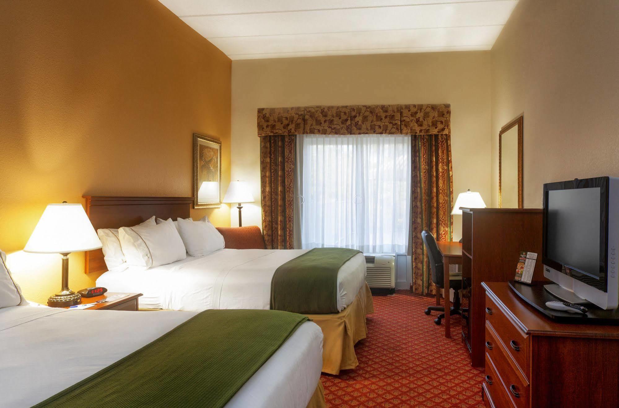 Holiday Inn Express Hotel & Suites Inverness By Ihg Lecanto Dış mekan fotoğraf